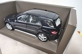 1/18 メルセデス・ベンツ　ML63AMG　ミニカー　ブラック NZG 1/18 Mercedes Benz G63 W163 4x4 AMG 2023 NIGHT BLACK